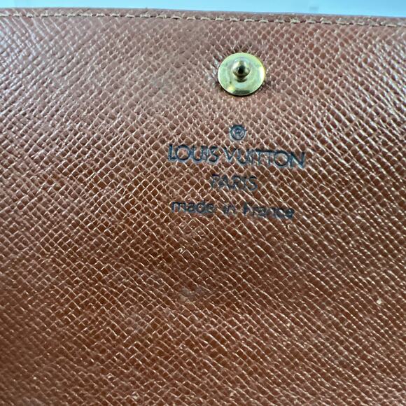 LOUIS VUITTON Monogram Graffiti Long Wallet - Picture 9 of 10
